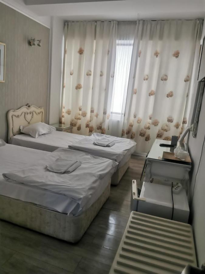 Hotel Nevis Fundeni Bucarest Exterior foto