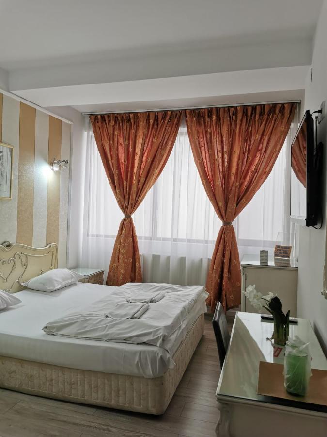 Hotel Nevis Fundeni Bucarest Exterior foto