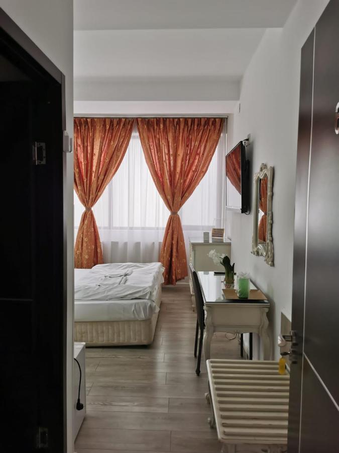 Hotel Nevis Fundeni Bucarest Exterior foto